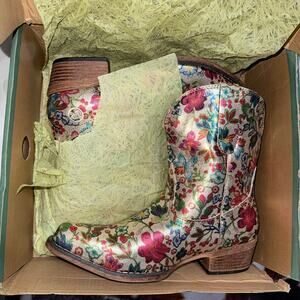 Roper NIB Women's Ingrid Floral Western Booties Snip Toe Sz 9